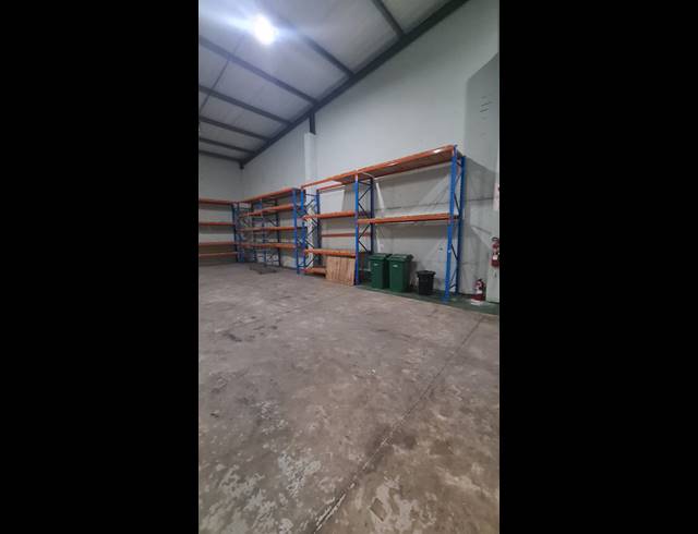385M² WAREHOUSE TO LET IN RIVERHORSE VALLEY